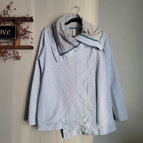 LULULEMON Athletica Savana Wrap Sweater Jacket Size 4 in Gray - Picture 4 of 12